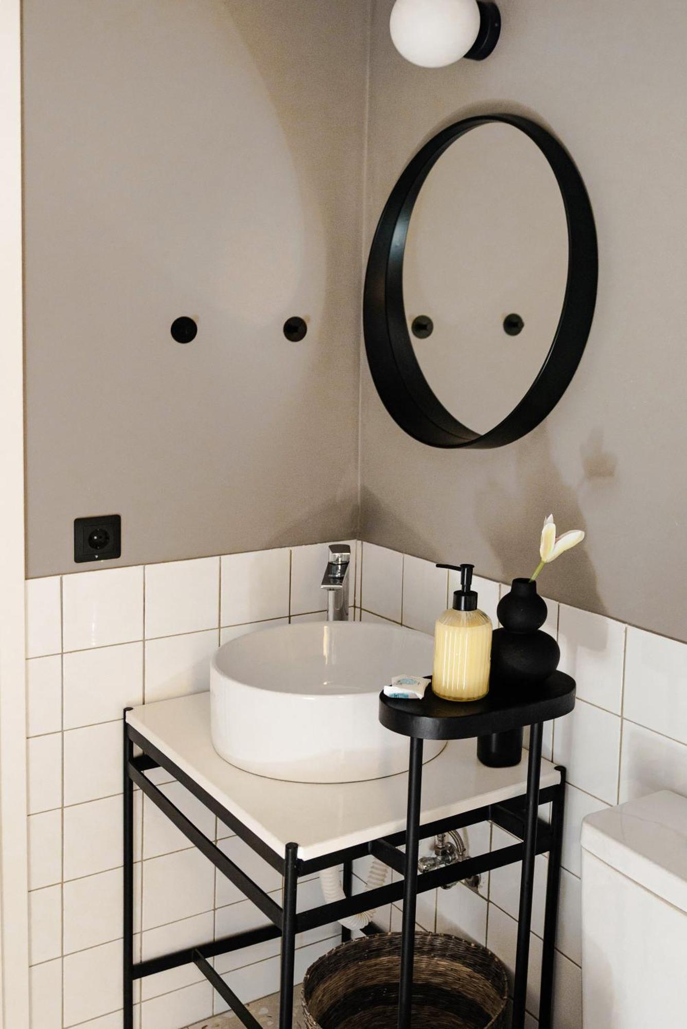 Terrazzo Apts *