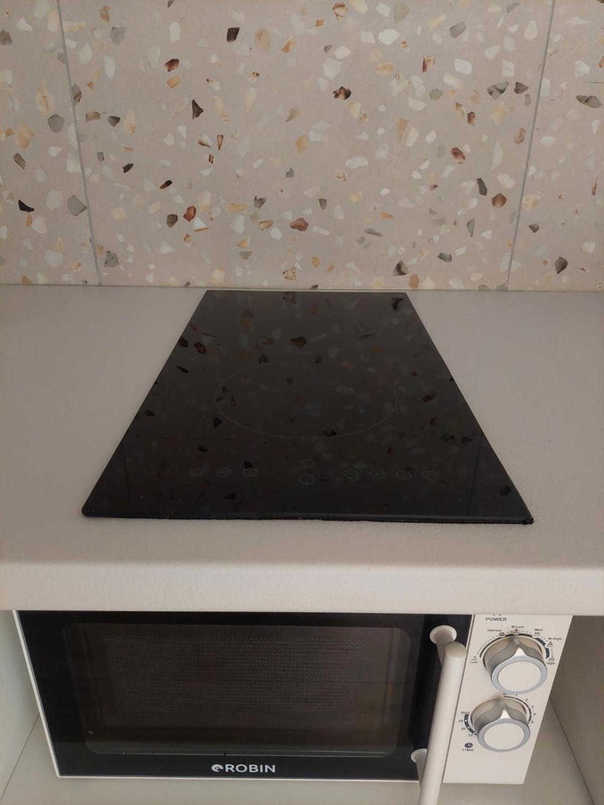Terrazzo Apts *